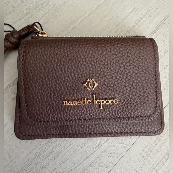 Nanette Lepore VL Natural Straw Wristlet w/Matching VL Chocolate Brown Wallet - Picture 11 of 12